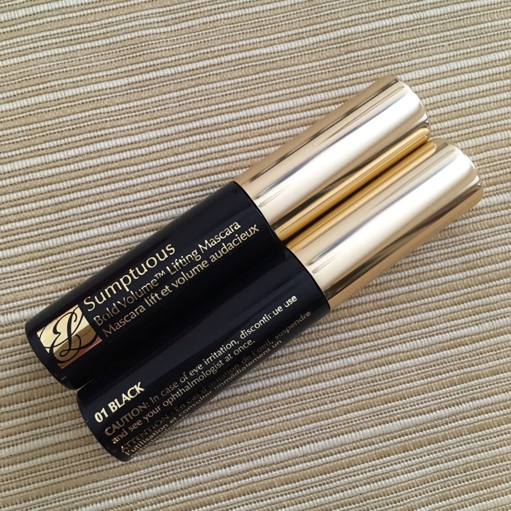 2 Estée Lauder Sumptuous mascaras